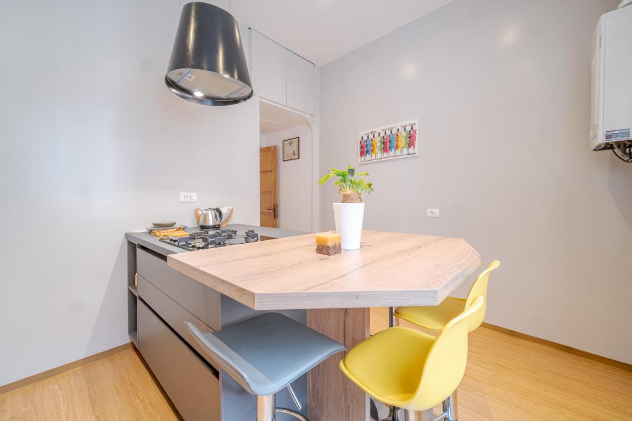 ג'נובה Bright Apartment A Few Steps From Via Garibaldi מראה חיצוני תמונה